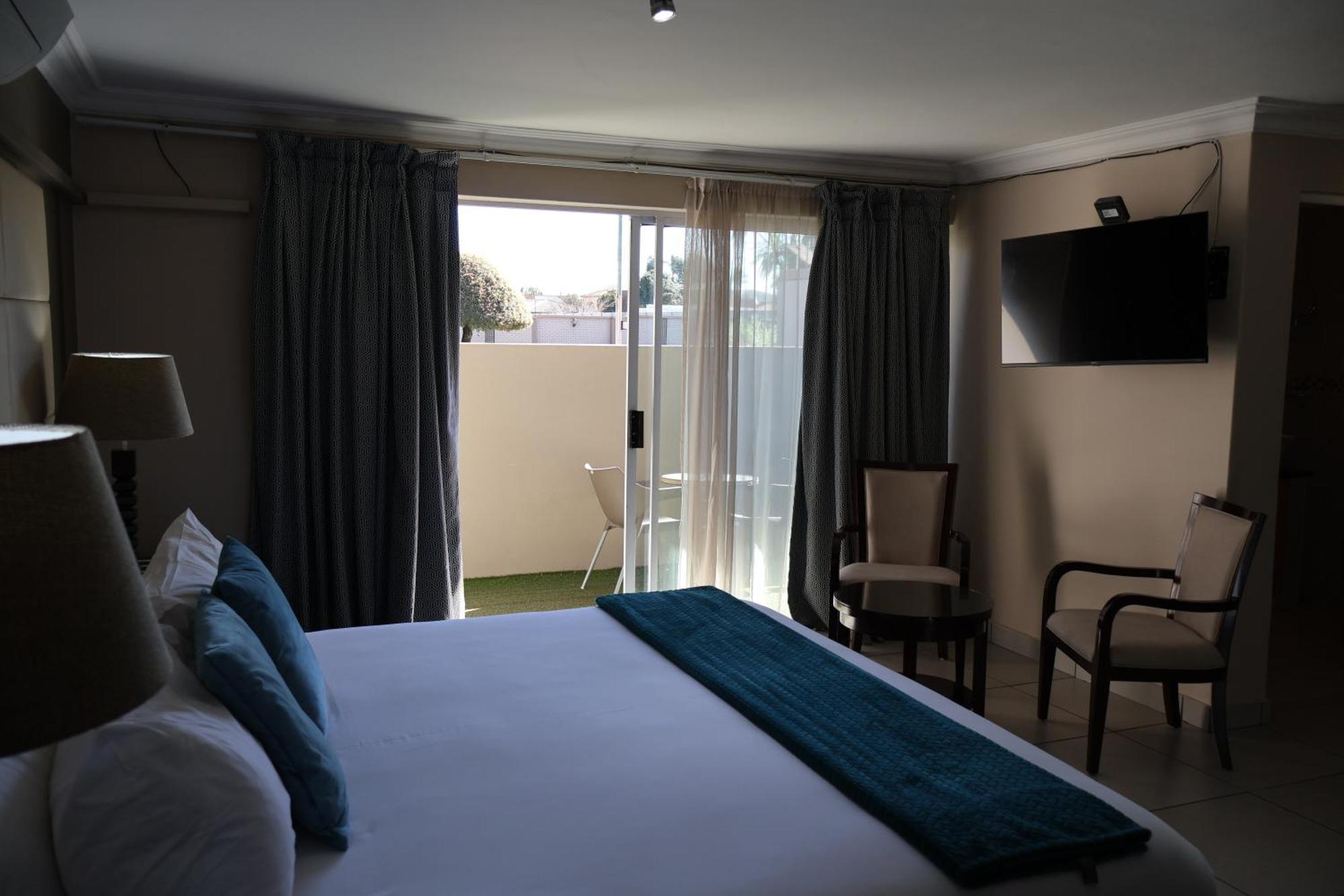 Airport Gardens Boutique Hotel Boksburg Esterno foto