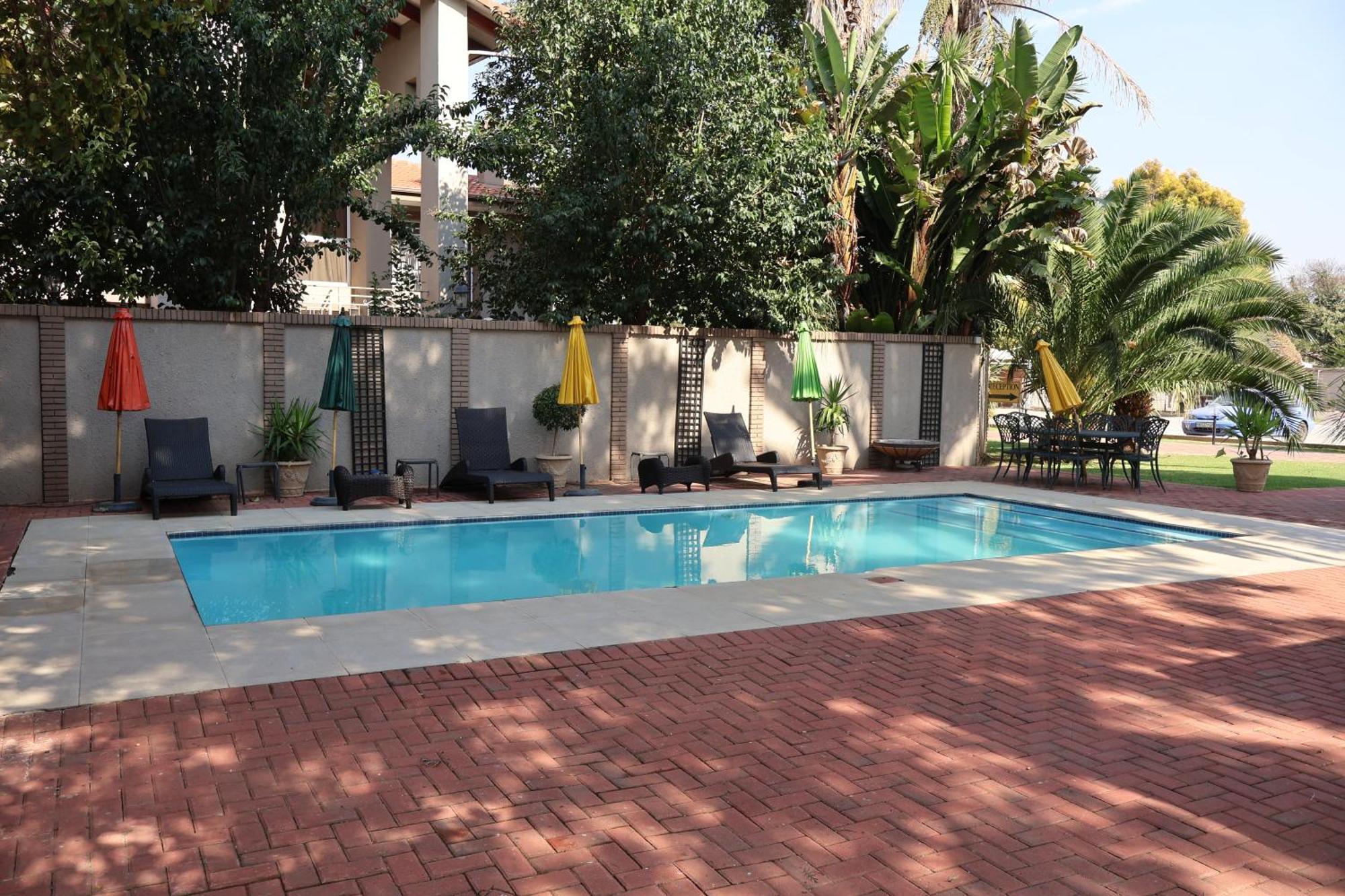 Airport Gardens Boutique Hotel Boksburg Esterno foto