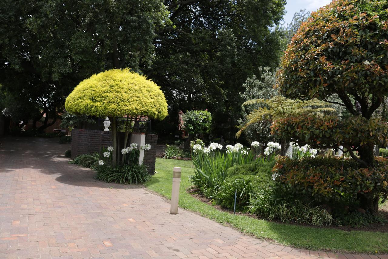 Airport Gardens Boutique Hotel Boksburg Esterno foto