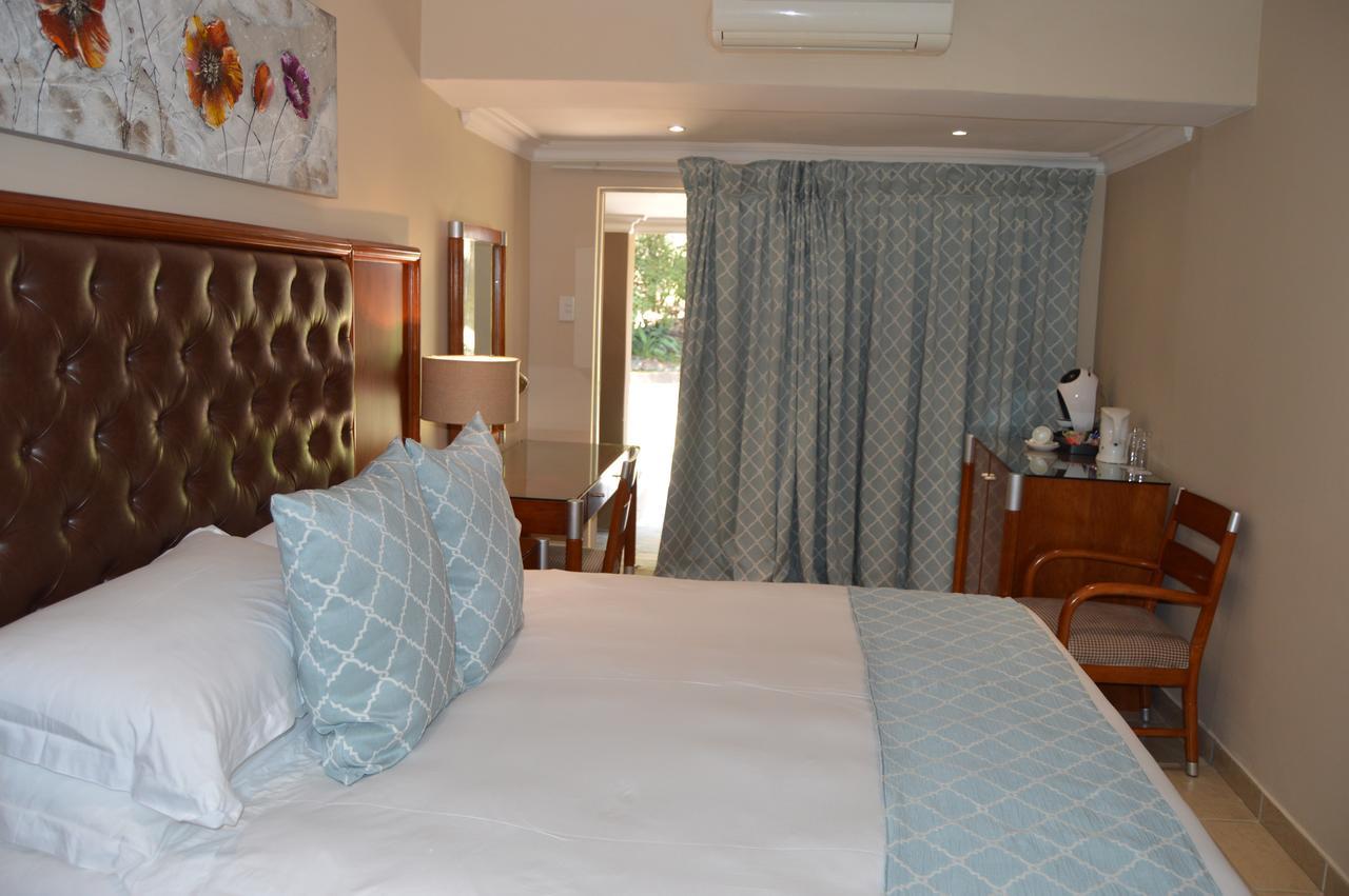 Airport Gardens Boutique Hotel Boksburg Esterno foto