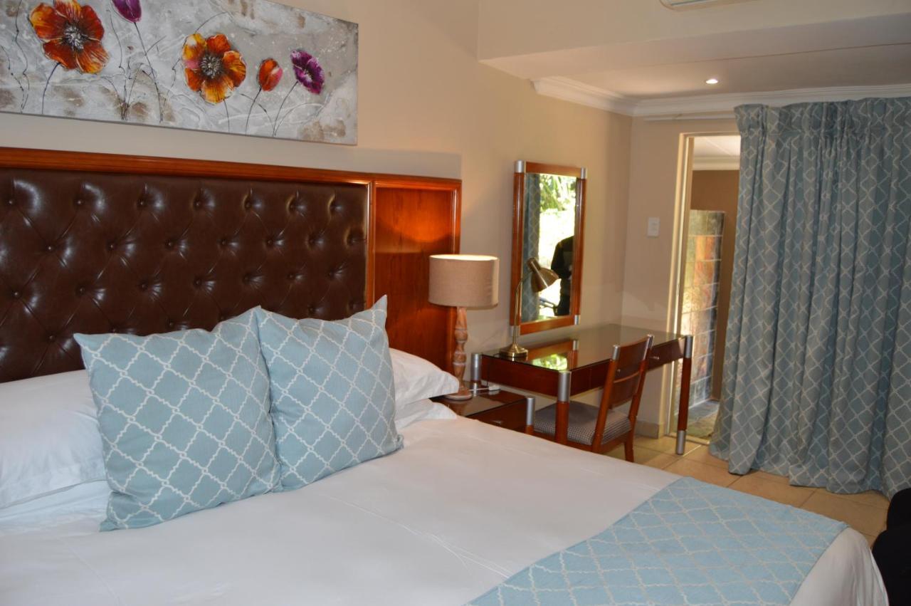 Airport Gardens Boutique Hotel Boksburg Esterno foto