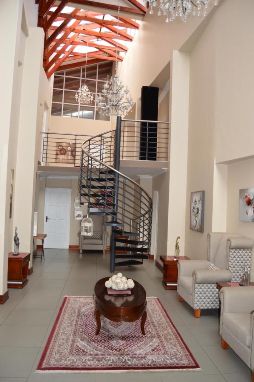 Airport Gardens Boutique Hotel Boksburg Esterno foto